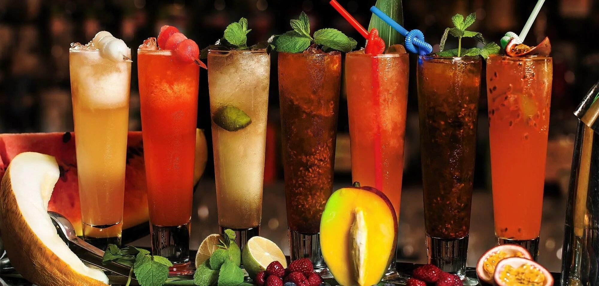 Rang-barang kokteyllar qatlamlari ta’m qatlamlarini tushuntiradi